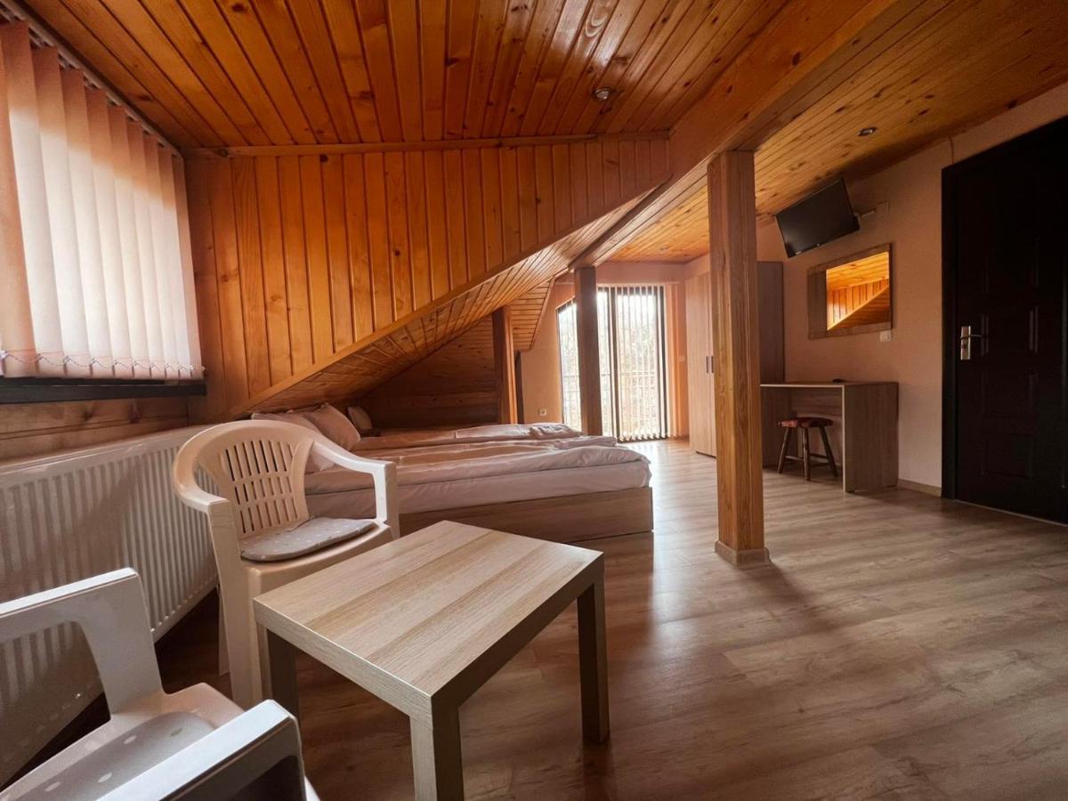 Hotel Advel Guest Hous Madzhare Exteriér fotografie