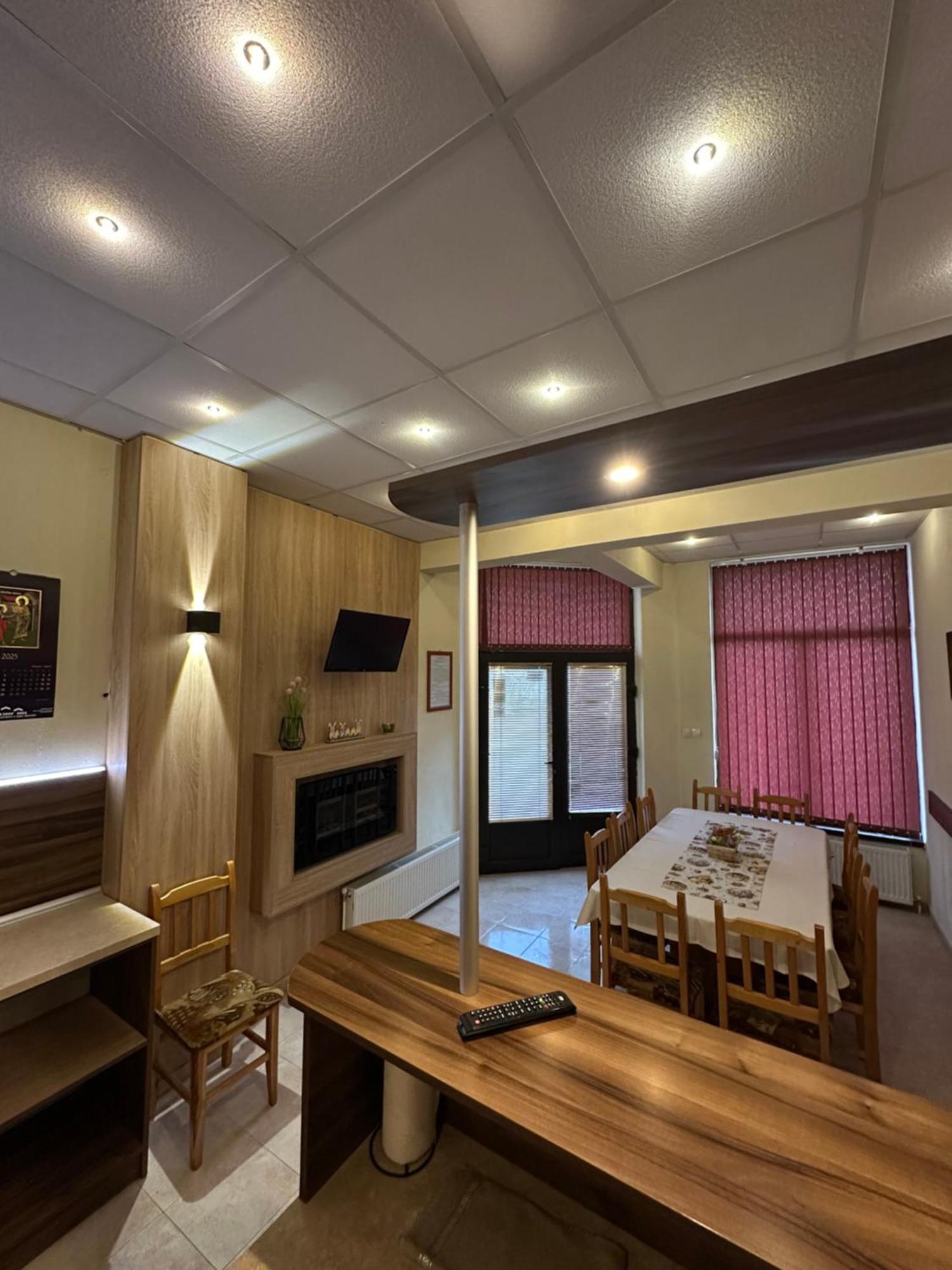 Hotel Advel Guest Hous Madzhare Exteriér fotografie
