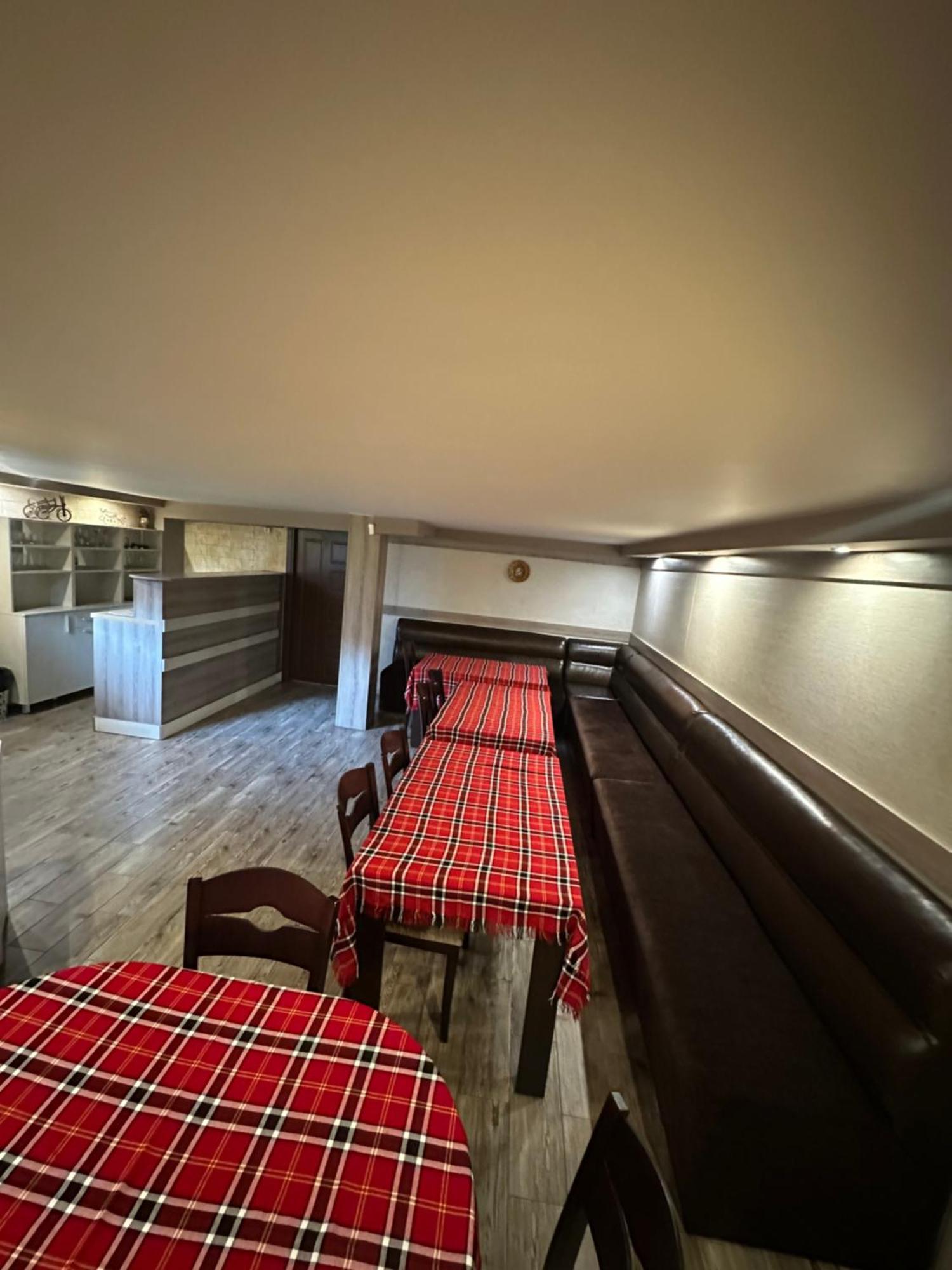 Hotel Advel Guest Hous Madzhare Exteriér fotografie